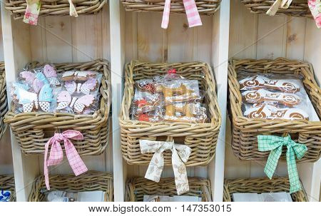 Straw baskets full of homemade decorated gingerbreads