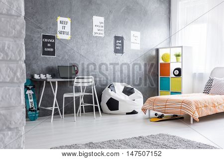 Spacious And Minimalistic Boy Room