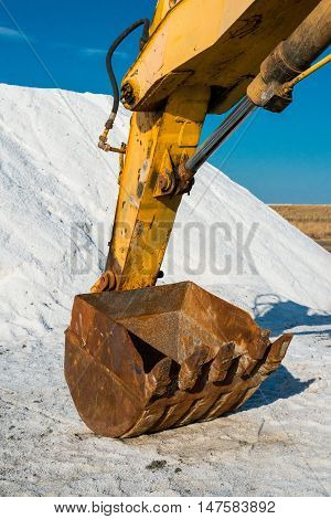 Salt Production - Vertical Orientation