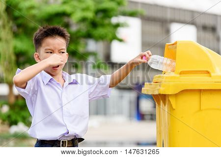 Boy Trow The Garbage