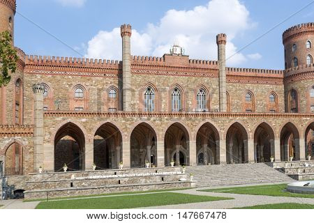 KAMIENIEC ZABKOWICKI - SEPTEMBER 10: View of the Marianne Wilhelmine Oranska Palace on 10 September 2016 in Kamieniec Zabkowicki, Poland. Palace was built in the second half of the nineteenth century.