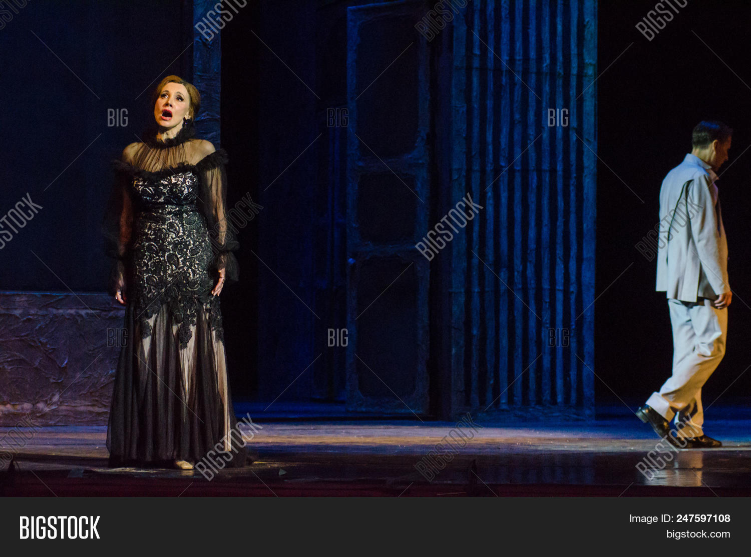 Life of Onegin in the village. Characteristics of Eugene Onegin Life of Onegin in the village. Characteristics of Eugene Onegin