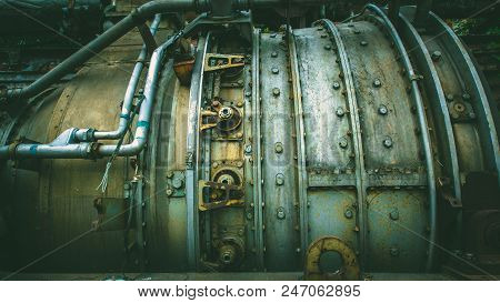 Submarine Boat Vehicle  Rustry Motor Oil Engine
