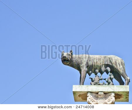 Wilk z Romulus i Remus