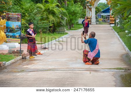 Khao Wong, Kalasin - June 16, 2018: People Travel At Wat Wang Kham Temples In  Kalasin Province Thai