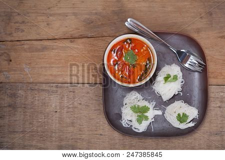 Kaeng Pled Ped Yang