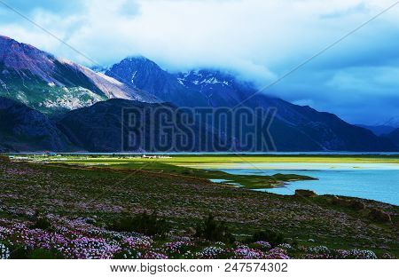 Ranwu Lake In Basu Xizang  Of China