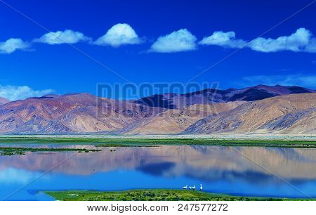 China Xizang Autonomous Region,lhasa To Everest Base Camp
