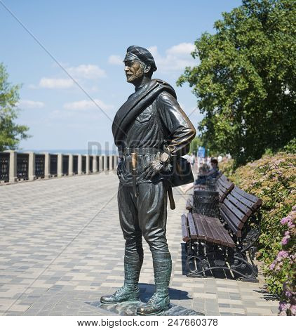 Monument To Fedor Sukhov On The Volga River Embankment In Samara, Russia. On A Sunny Summer Day. 30 