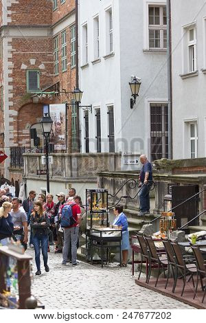 Gdansk, Poland - June 5, 2018: Mariacka Street, Typical Stoop And Jewelry Stores With Amber, Main Ci