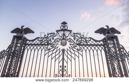 Haifa, Israel, June 30, 2018 : Fragment Of The Decoratively Decorated Gate With Lanterns And Decorat