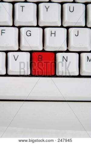 Počítačové klávesnice Leter B