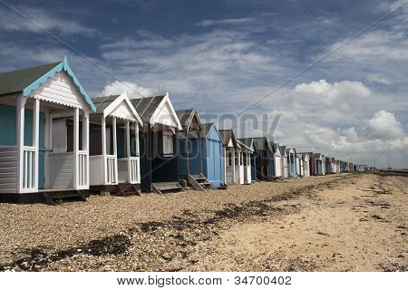 Beach chatky, Thorpe Bay, Essex, Anglie