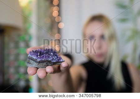 Crystal Healing Is A Pseudoscientific Alternative Medicine Technique That Uses Semiprecious Stones A