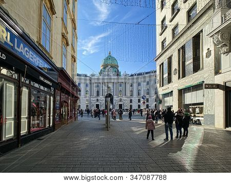 Vienna, Austria - January 12, 2019: Kohlmarkt Is A Popular Historic Shopping Street Between Michaele