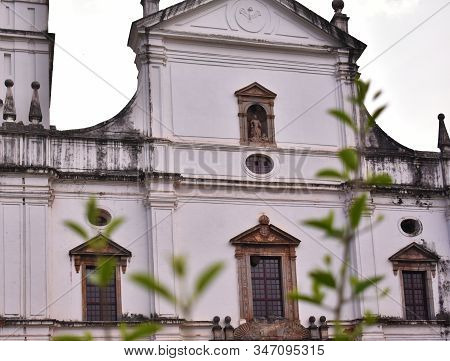 Close Up View Of Se Cathedral Church Of Goa