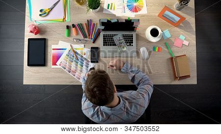 Poor Art Editor Counting Few Dollar Banknotes, Upset With Small Fee For Project