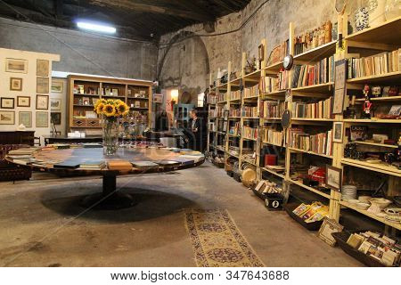 Porto, Portugal- January 3, 2020: Vintage Books For Sale In An Old Warehouse Called Armazem In Porto
