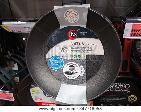 Black Unburned Scallop Virtus In Hypermarket Metro Ag January 20, 2020 In Russia, Kazan, Tikhoretska
