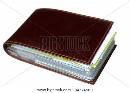 Barna kártya tartóját.