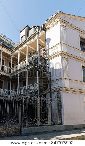 Tbilisi, Georgia, October 14, 2019 : The Old Building Stands On Ioane Shavteli St In Tbilisi City In