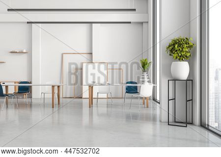 Modern Art Photo Gallary Office Space Interior, In Downtown City Ceenter, Located In Skyscraper High