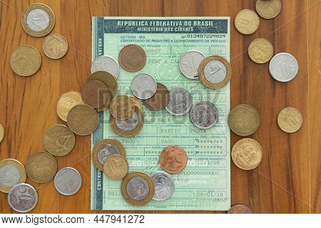 Bauru, Brazil: 16, January, 2022. Ipva, Tax On The Property Of Motor Vehicles. Payment Of A Licensed