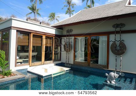 Anantara Phuket Villas hotel in Thailand