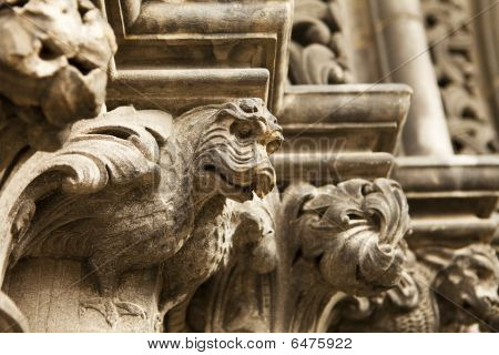Dragon Gargoyle på katedralen