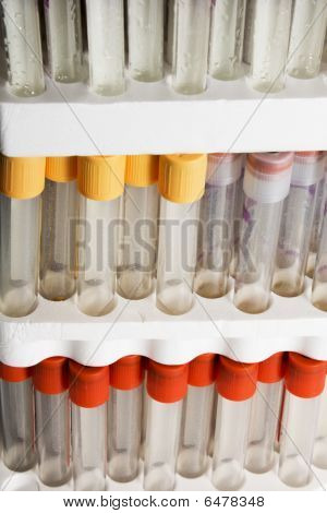 Tubes à essai en Rack