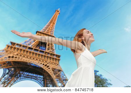 Happy Woman Tourist In Paris