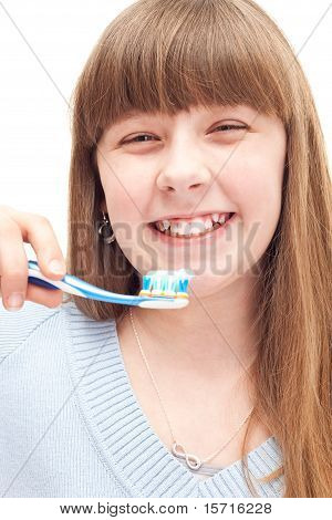 Little Girl spazzolando i denti