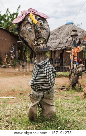OMO VALLEY. ETHIOPIA - JANUARY 2 2014: Local gallery of sculptures made from recycled materials.