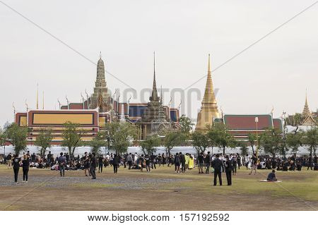 BANGKOK THAILAND - OCT 19 : A crowd of mourners at Sanam Luang while the body of Thailand Bhumibol Adulyadej keep in Grand Palace on october 19 2016