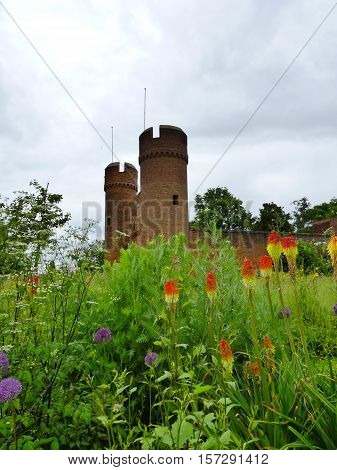 This is a wonderful park with a roman town wall.