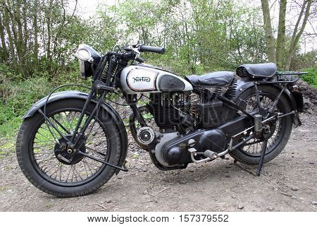 Norton Model 18, 1934, , Photographed at Coleford Carnival of transport, England. 11th April 2009.