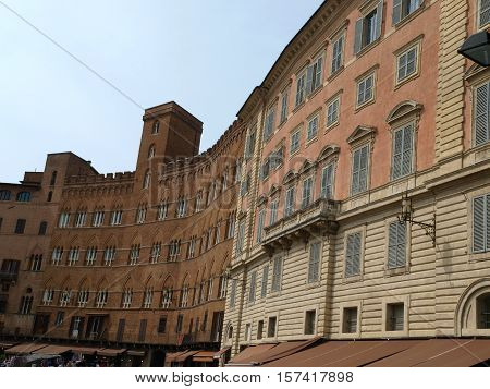 Siena - Piazza del Campo and Palazzo Sansedoni