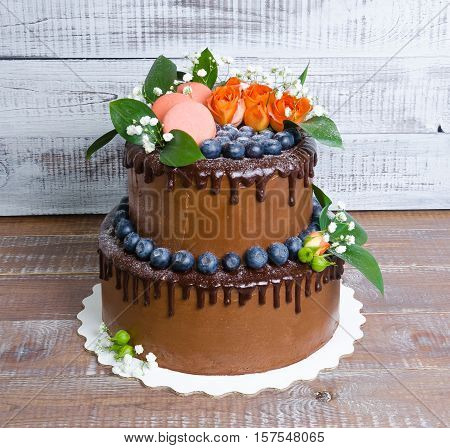 Chocolate Two Layered Wedding Cake With Roses