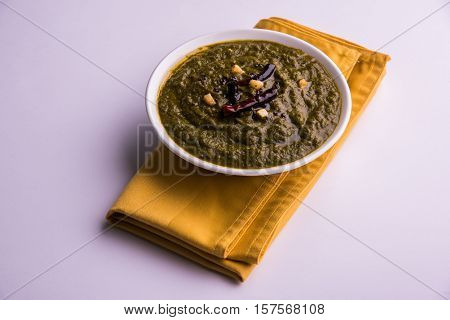 makki di roti and sarson ka saag, famous north indian food