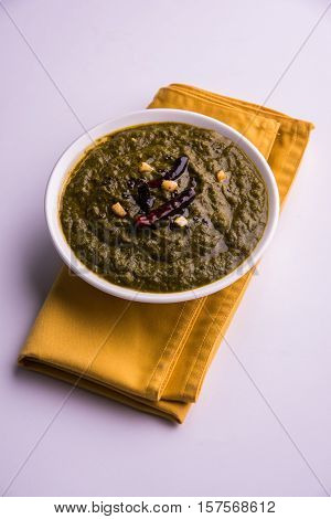 makki di roti and sarson ka saag, famous north indian food