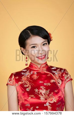 beautiful young Asian woman dress traditional