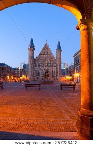Riderzaal Of Binnenhof - Dutch Parliamentat Cortyard At Night, The Hague, Holland
