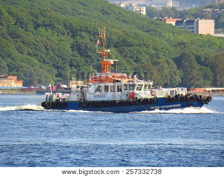 Vladivostok, Primorsky Kray / Russia - September 7 2018: Pilot Boat Sergey Cherednichenko On The Mov