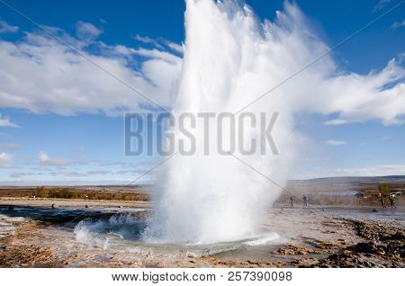 The Great Geysir In Geothermal Hot Springs - Iceland
