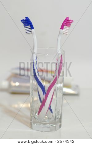 Toothbrush3