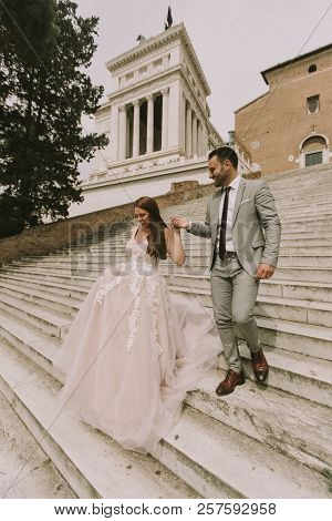 Wedding Couple  In Rome, Italy