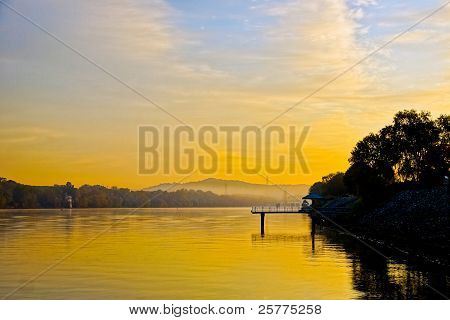 Svítání na řece Tennessee