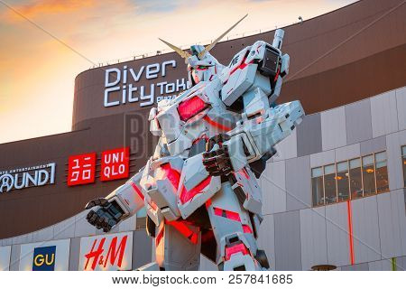 Tokyo, Japan - April 20 2018: Full-size Mobile Suit  Rx-0 Unicorn Gundam Replica From The Mobile Sui