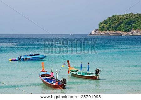 Longtail Boat en Rawai Beach Phuket