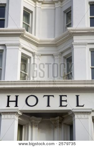 โรงแรม